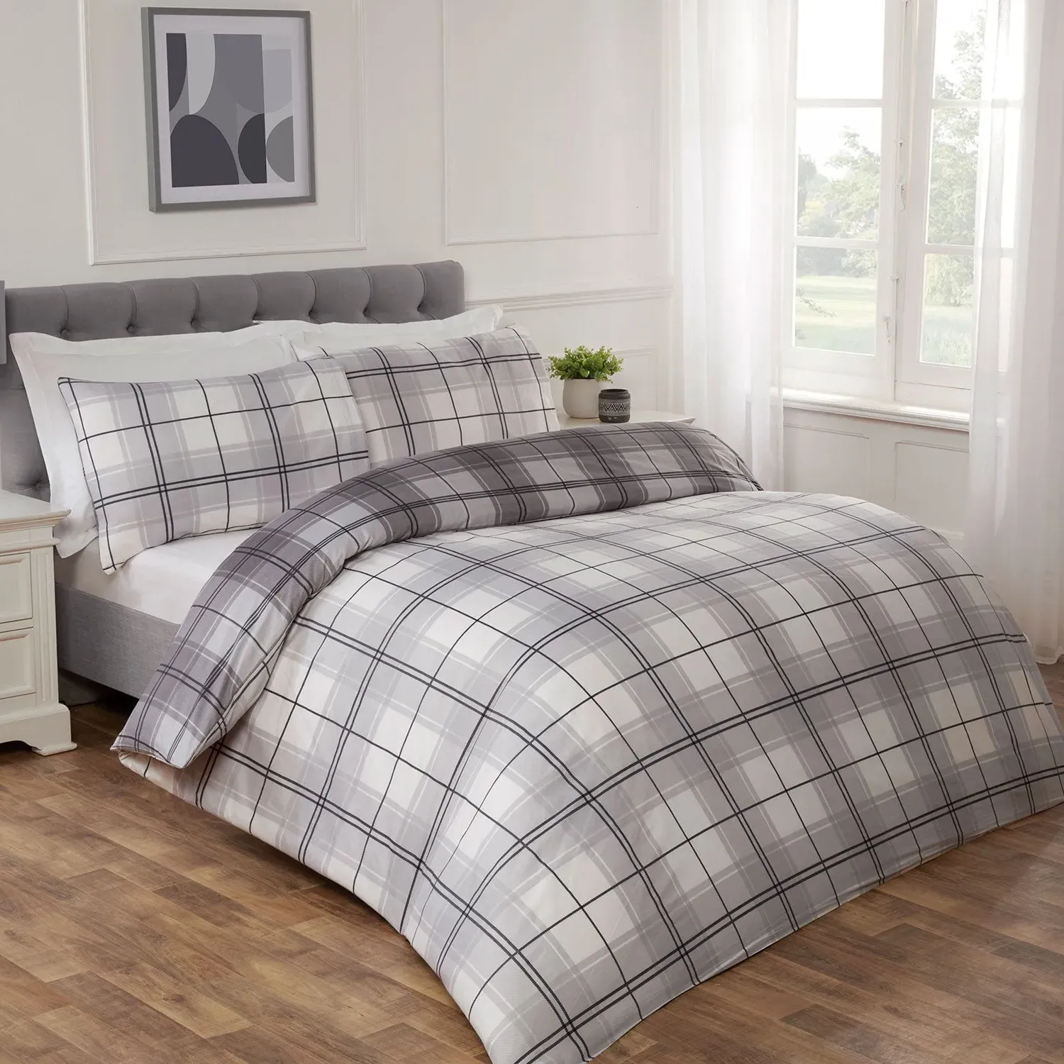 Single Duvet Set with Reversible Design - Grey image
