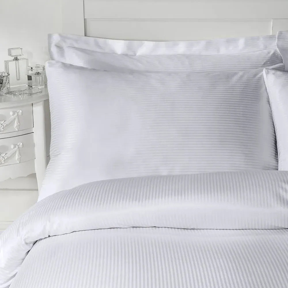 Single Duvet Set with Stripe Pattern - Grey, Satin image