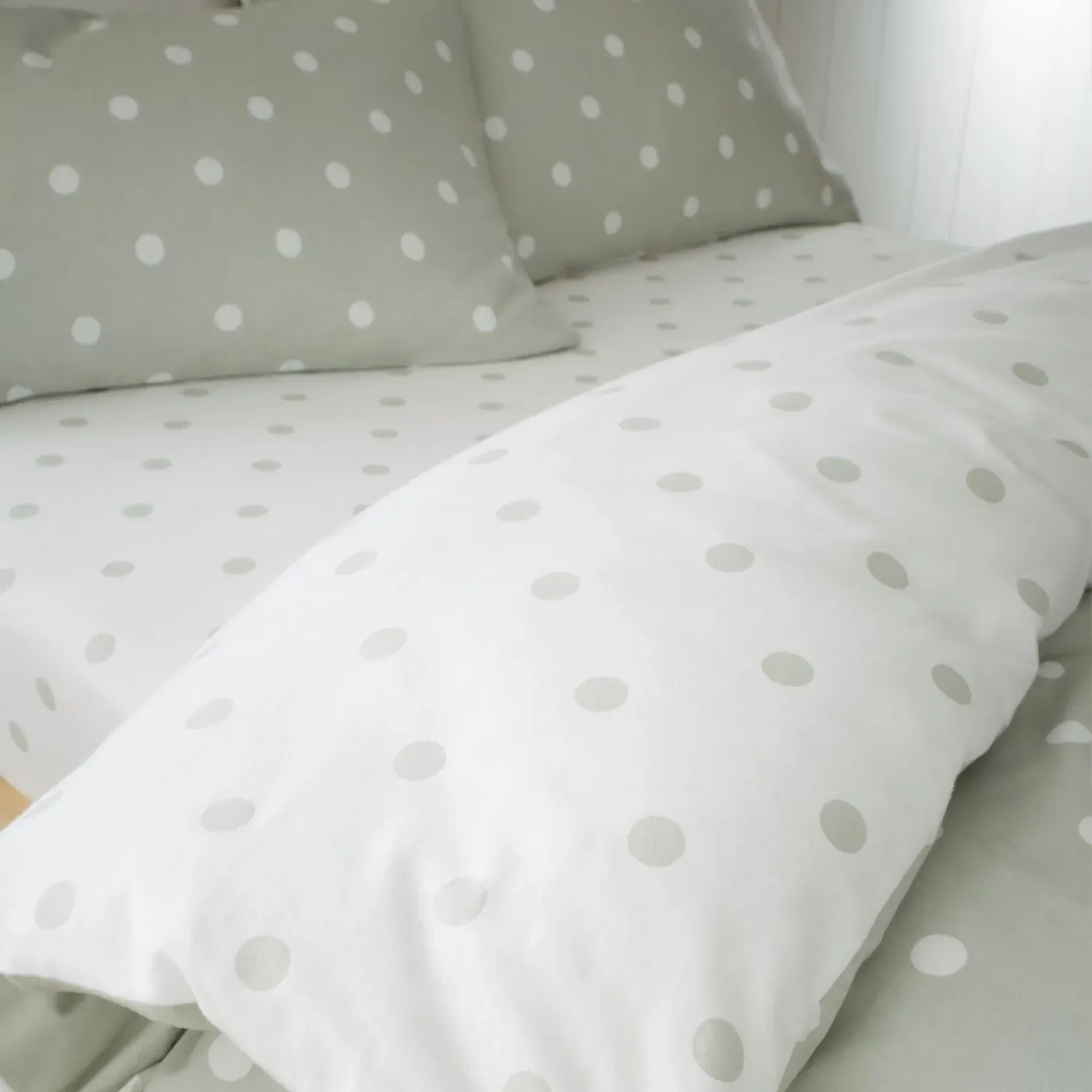 Single Fitted Sheet Polka Dot - Green, Cotton image