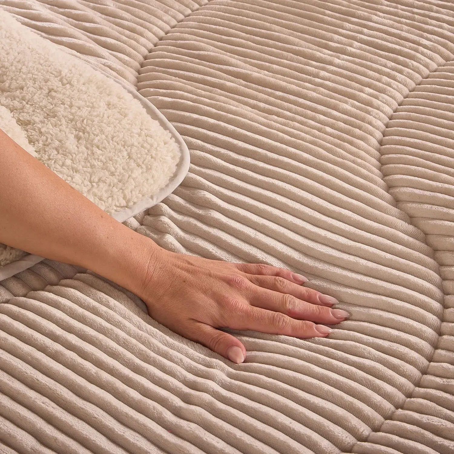 Single Velvet Cord Duvet Set - Natural, Sherpa