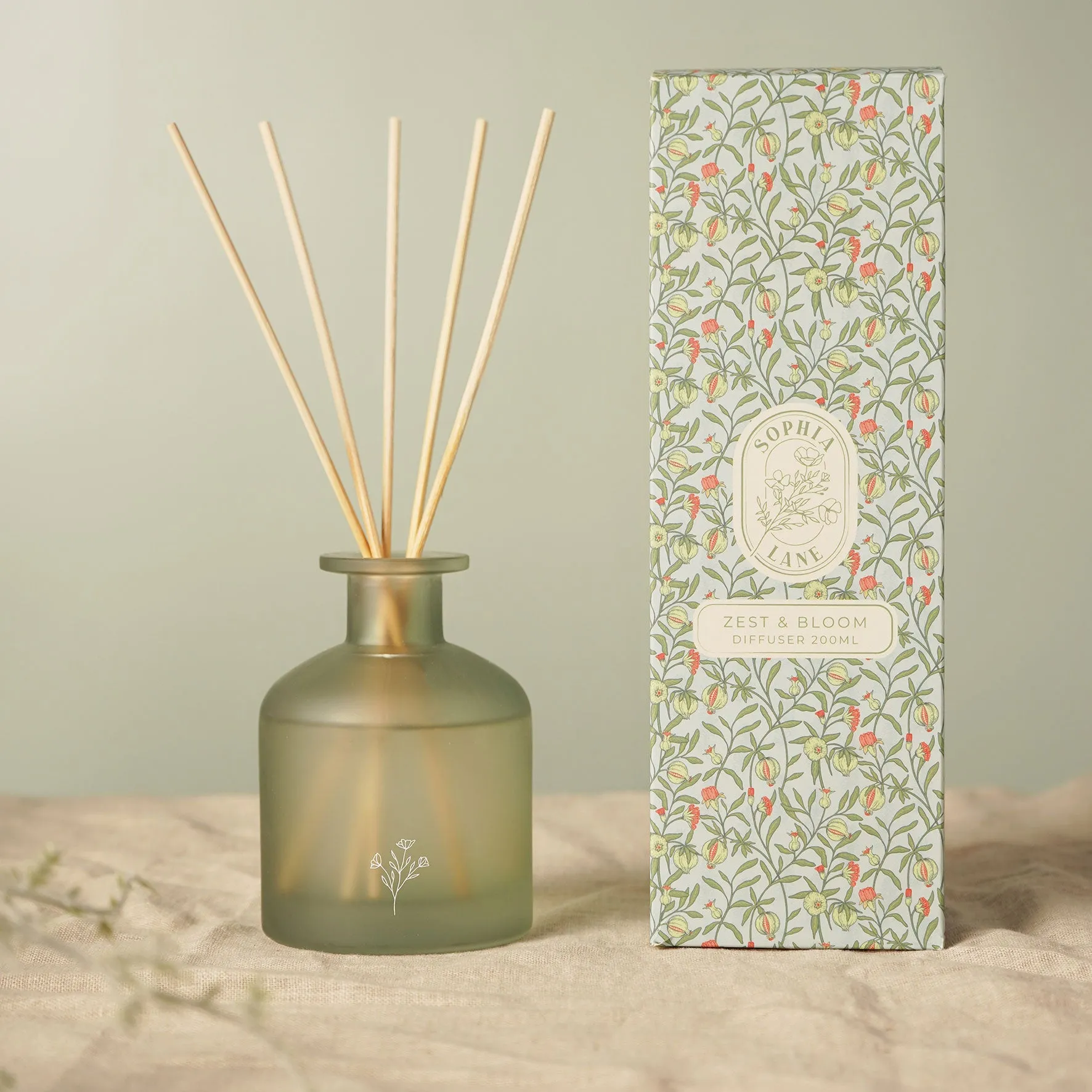 Sophia Lane Zest and Bloom Floral Reed Diffuser - Green alternate view