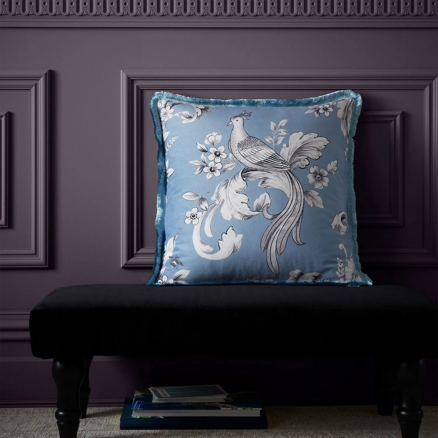 Square Cushion Hand-Drawn Floral - Blue image