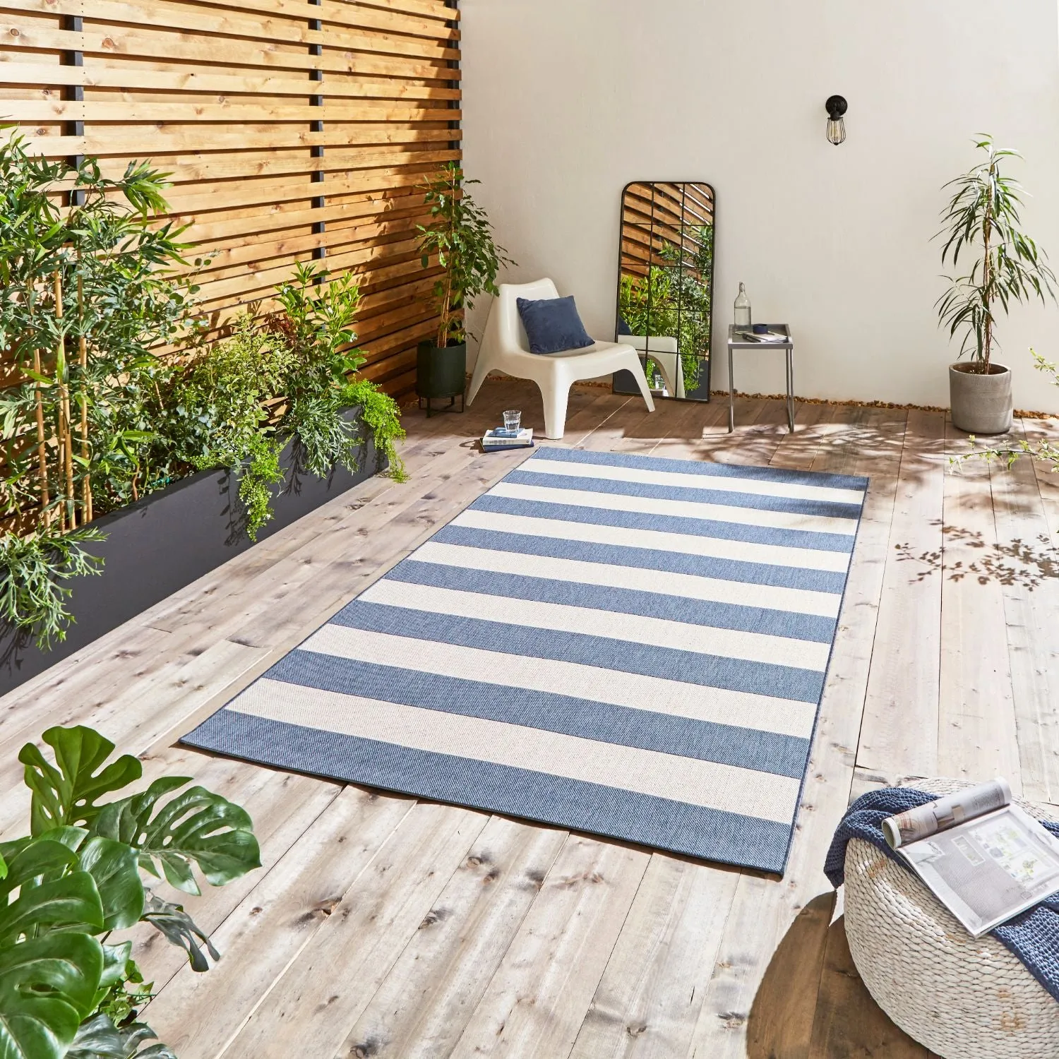 Stripe Outdoor Rug with Easy Clean - Blue, Polypropylene