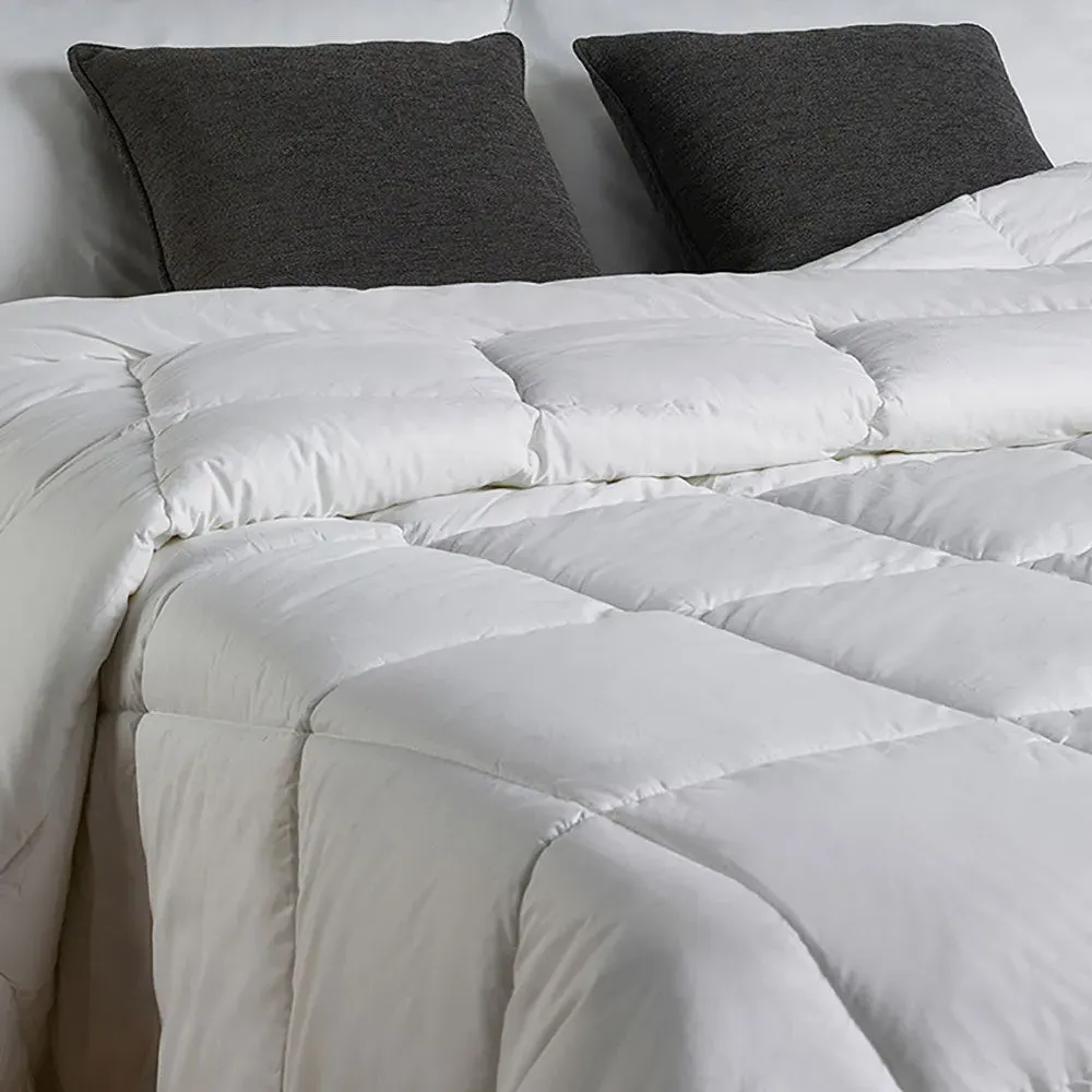 Super King 10.5 Tog Duvet with Microfibre - White