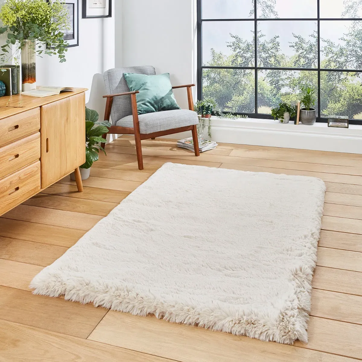 Shaggy Rug with Dense Pile - Cream product
