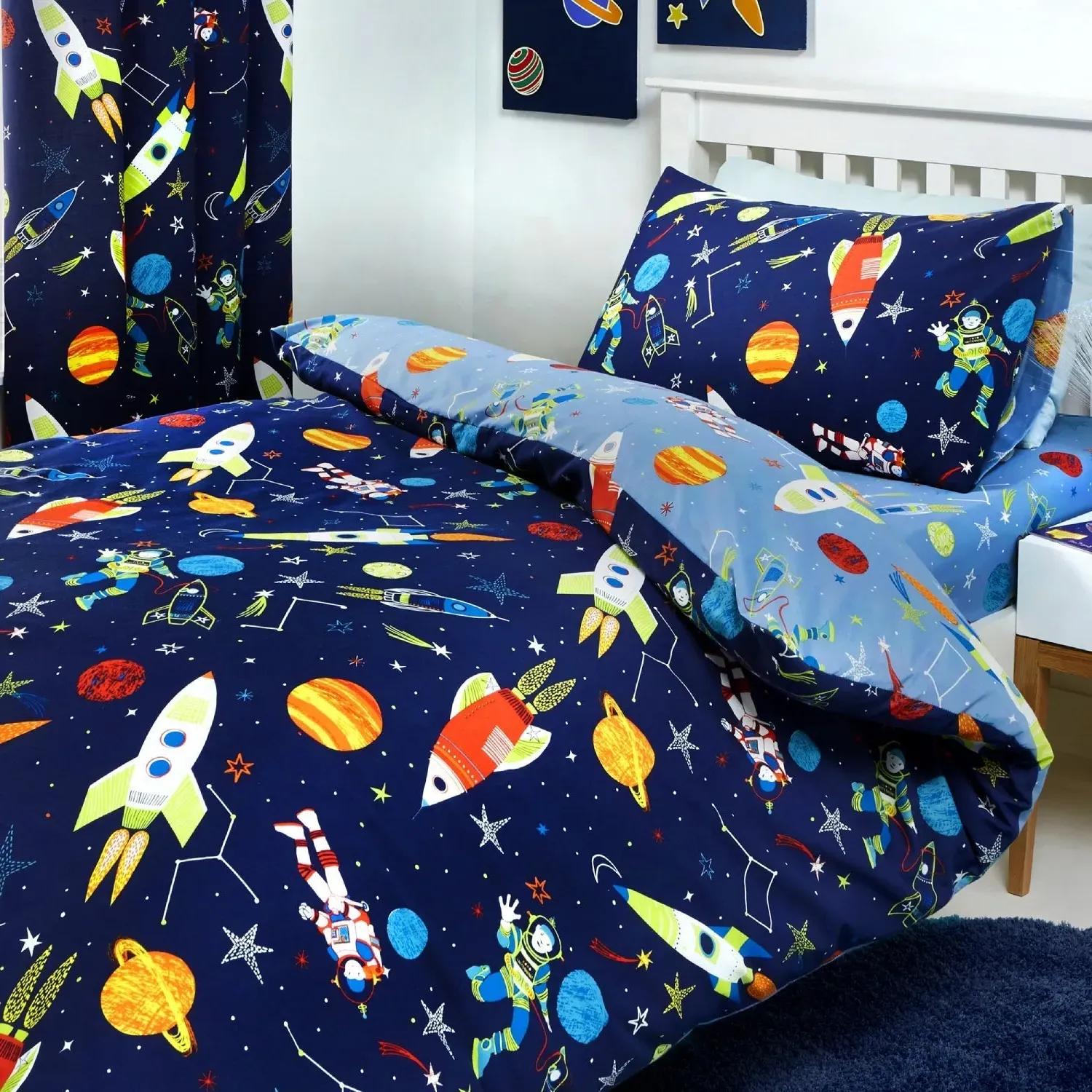 Supersonic Space Single Duvet Set Glow-in-the-Dark - Blue product
