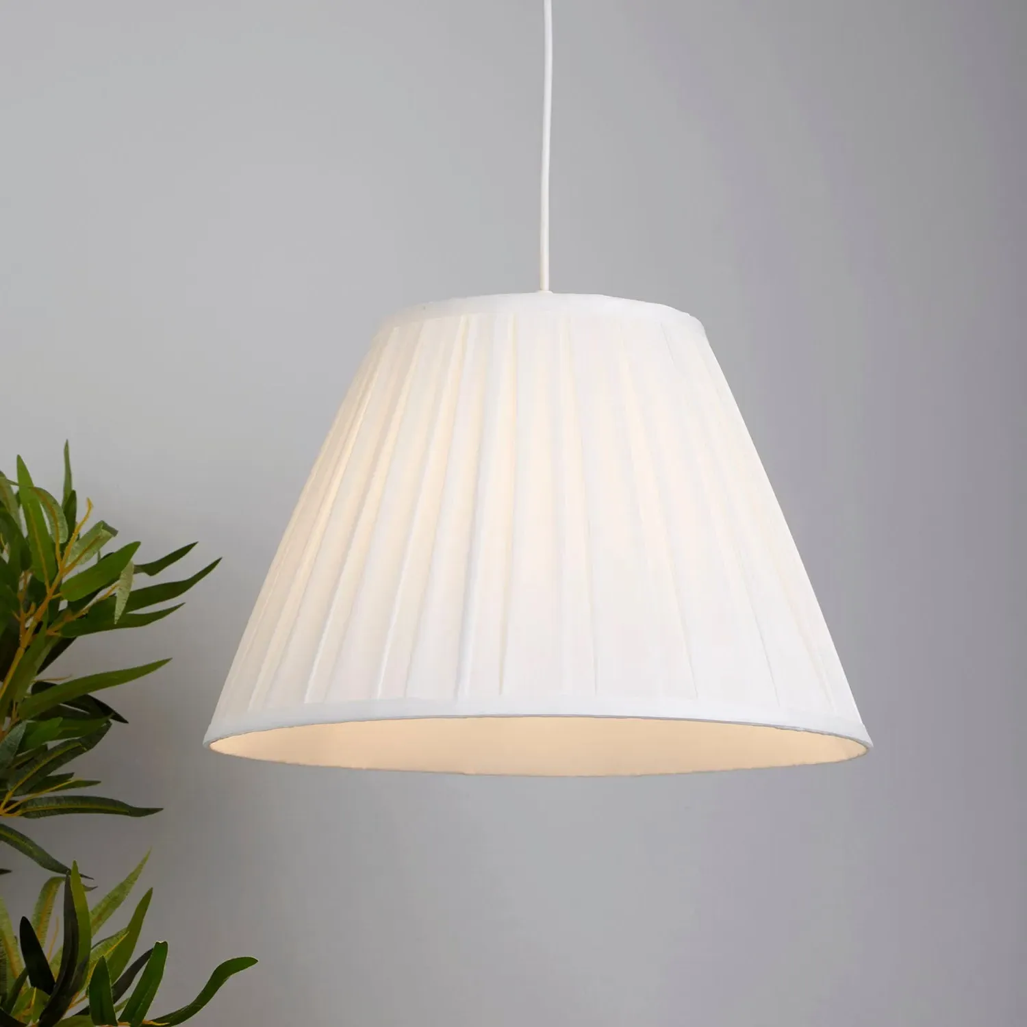 Tapered Pendant Light Shade - White, Pleated