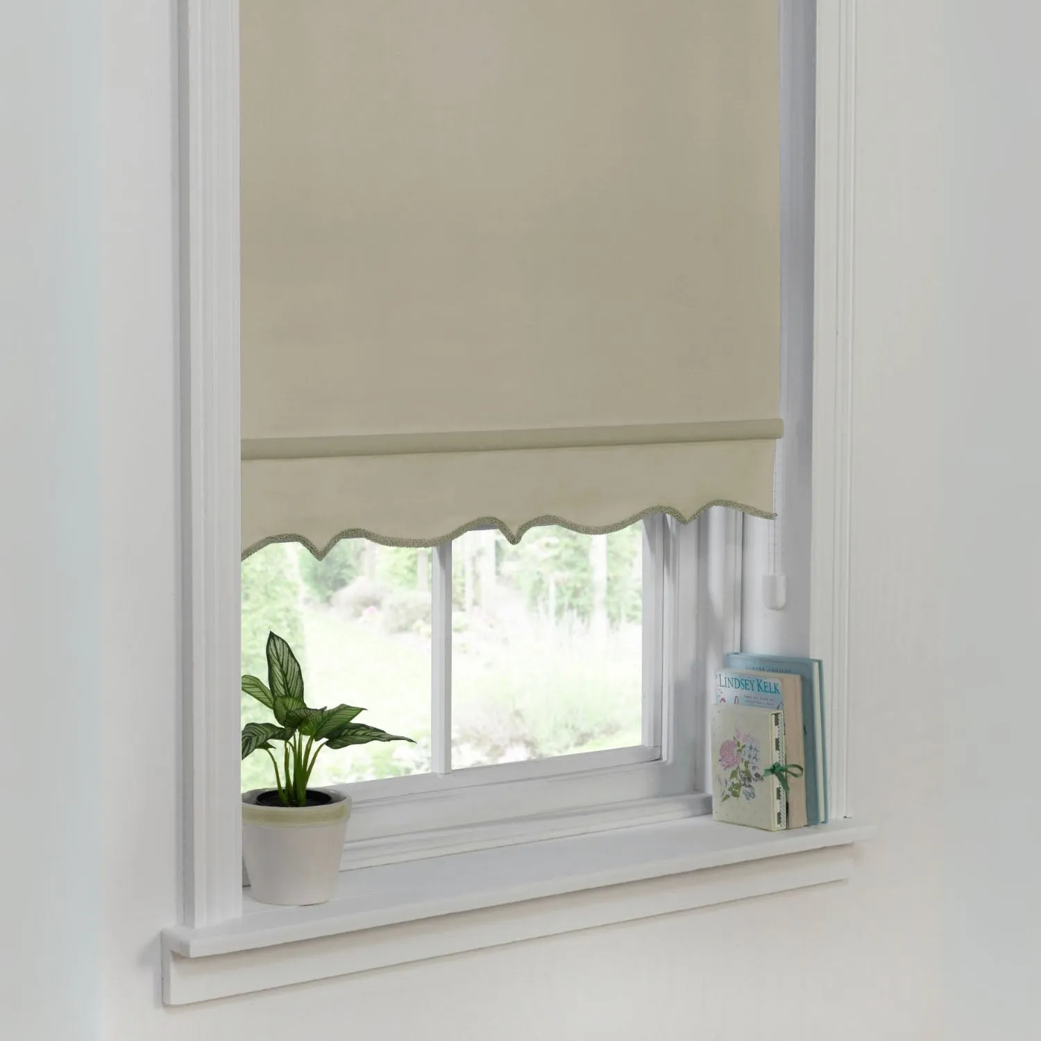 Taupe Scalloped Roller Blind W90cm - Cream, Polyester product