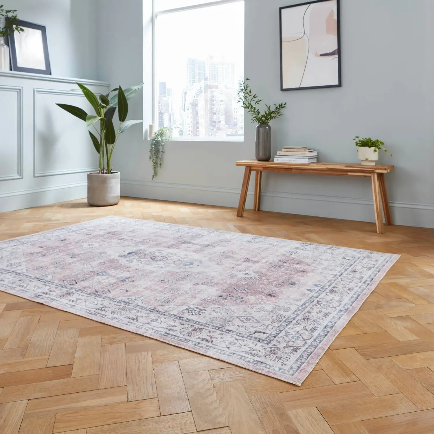 Traditional Area Rug with Distressed Finish - Pink