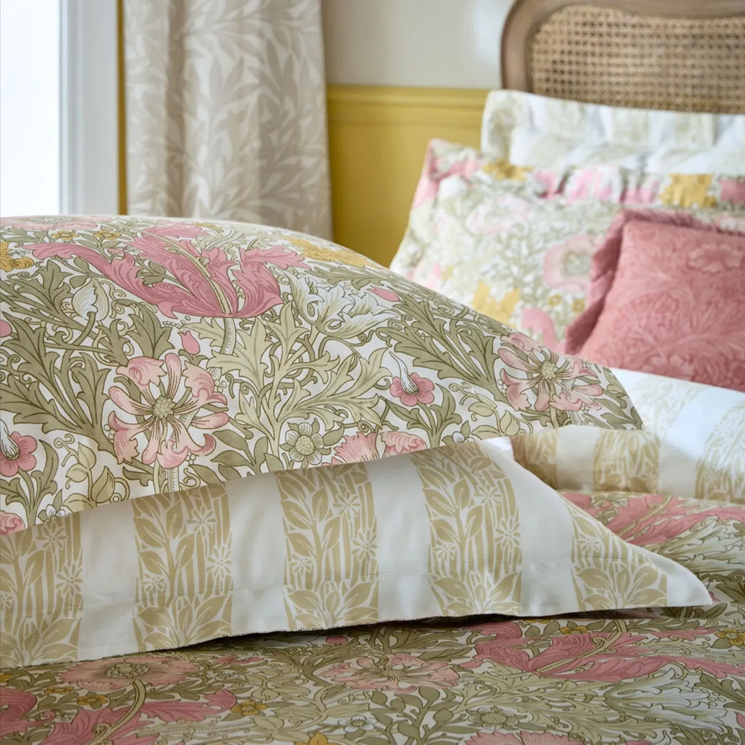 William Morris At Home Compton Super King Duvet Set - Yellow, Cotton by Julian Charles, image 2