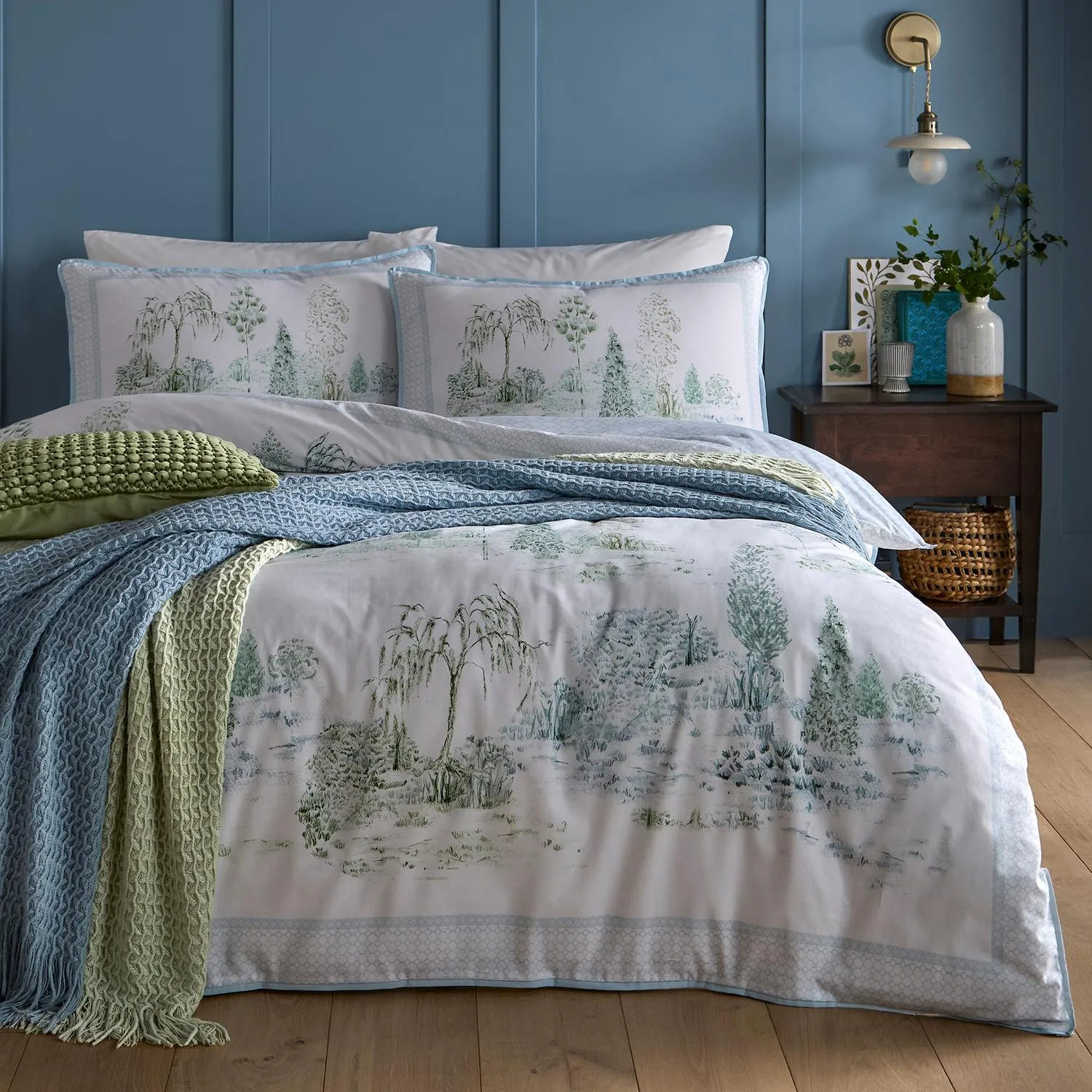 Willow Tree Scene Double Duvet Set Reversible - Blue, Cotton product