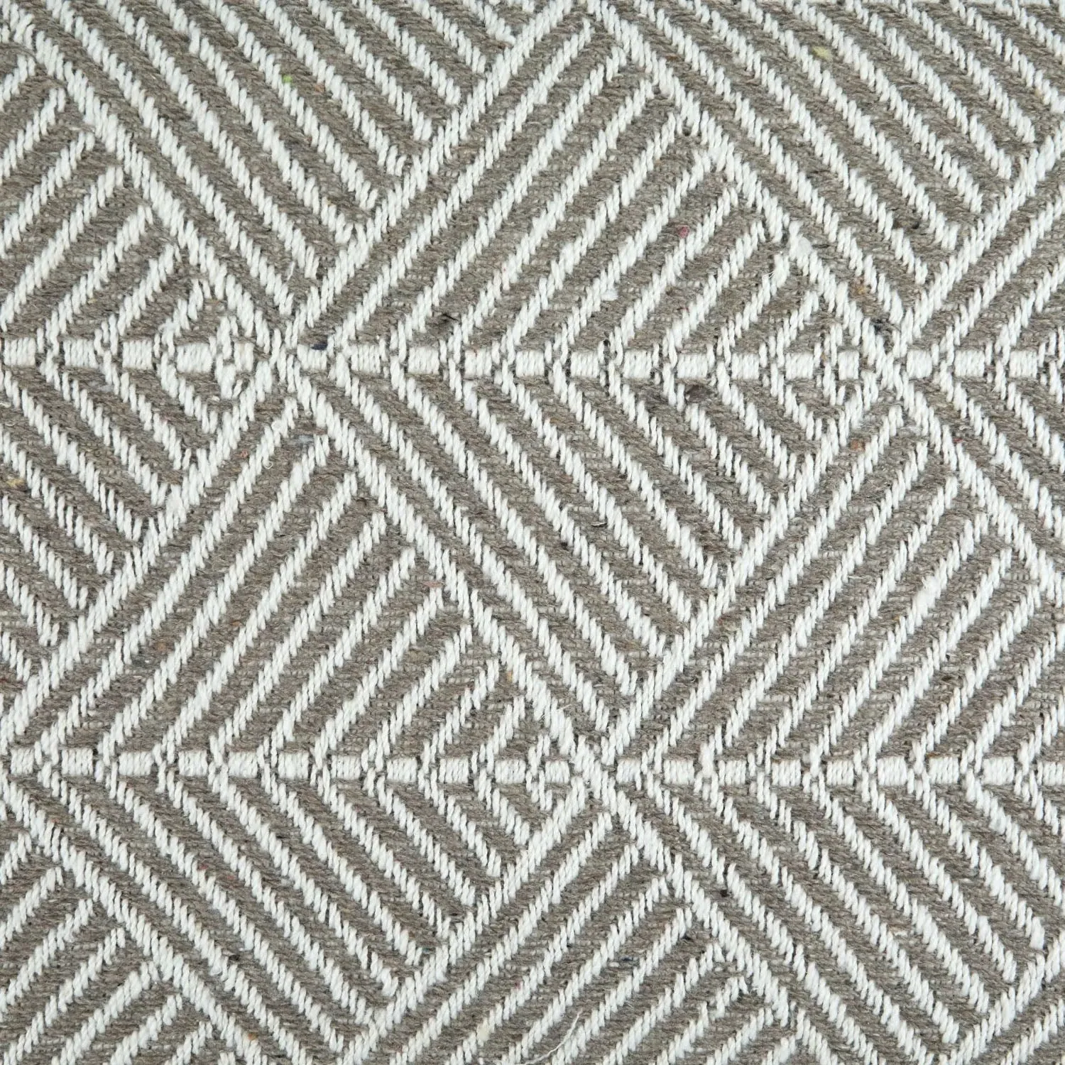 Zahra Woven Recycled Cotton Throw - Natural alternate view