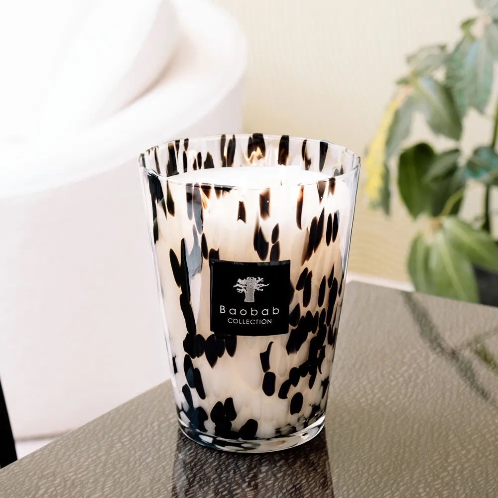 Black Pearls Large Scented Candle - White, Glass