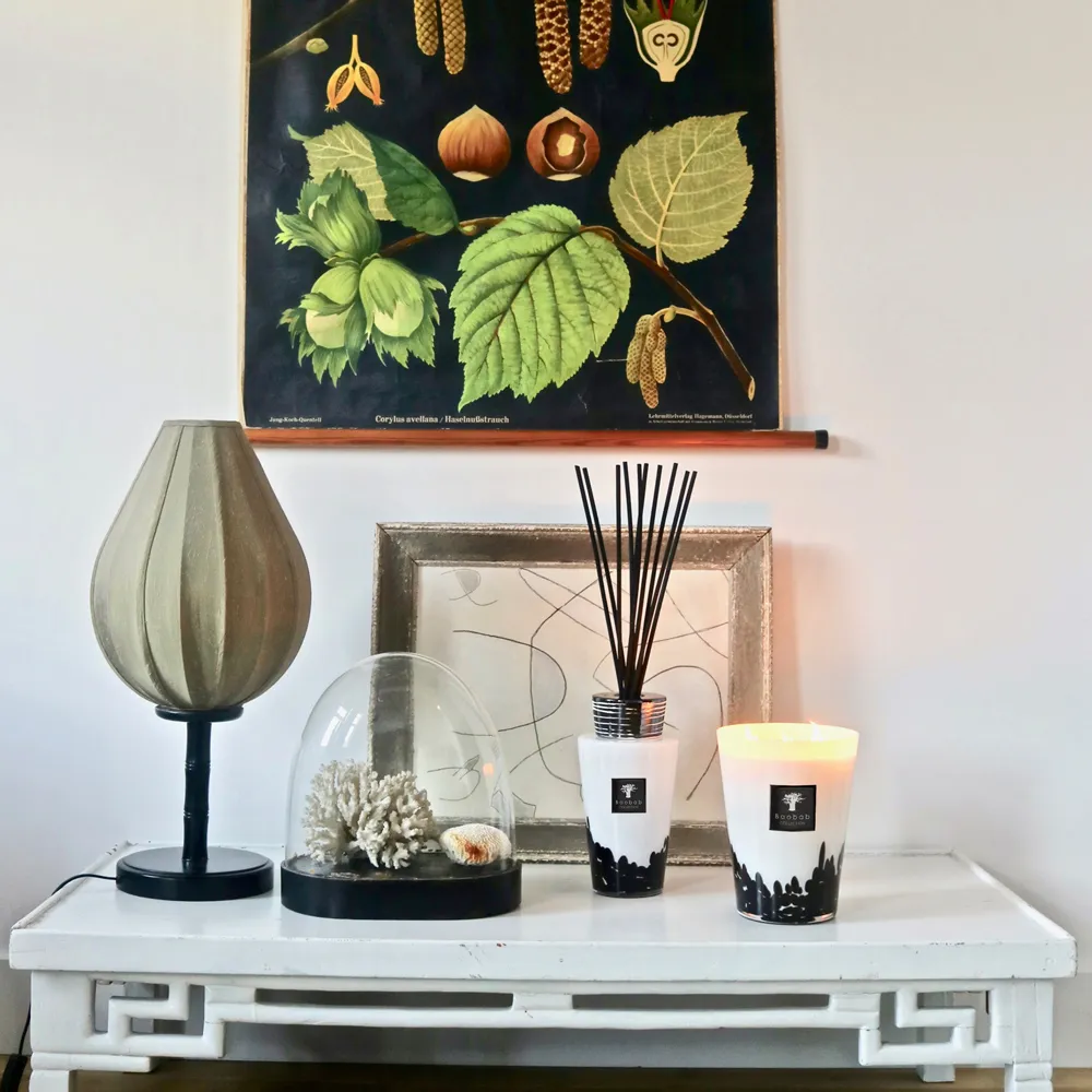 Medium Feathers Candle - White, Glass