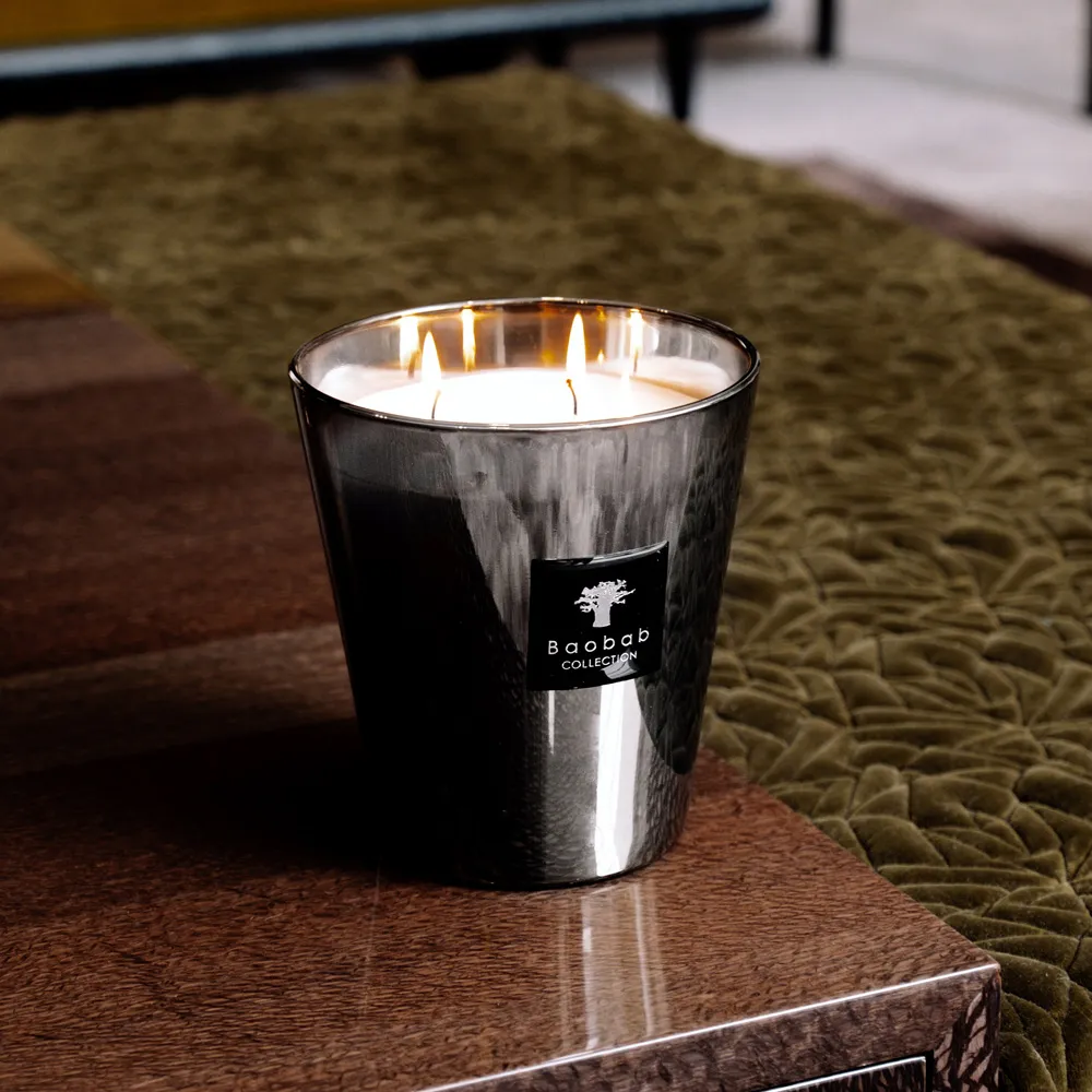 Regency Les Exclusives Platinum Medium Candle - Silver