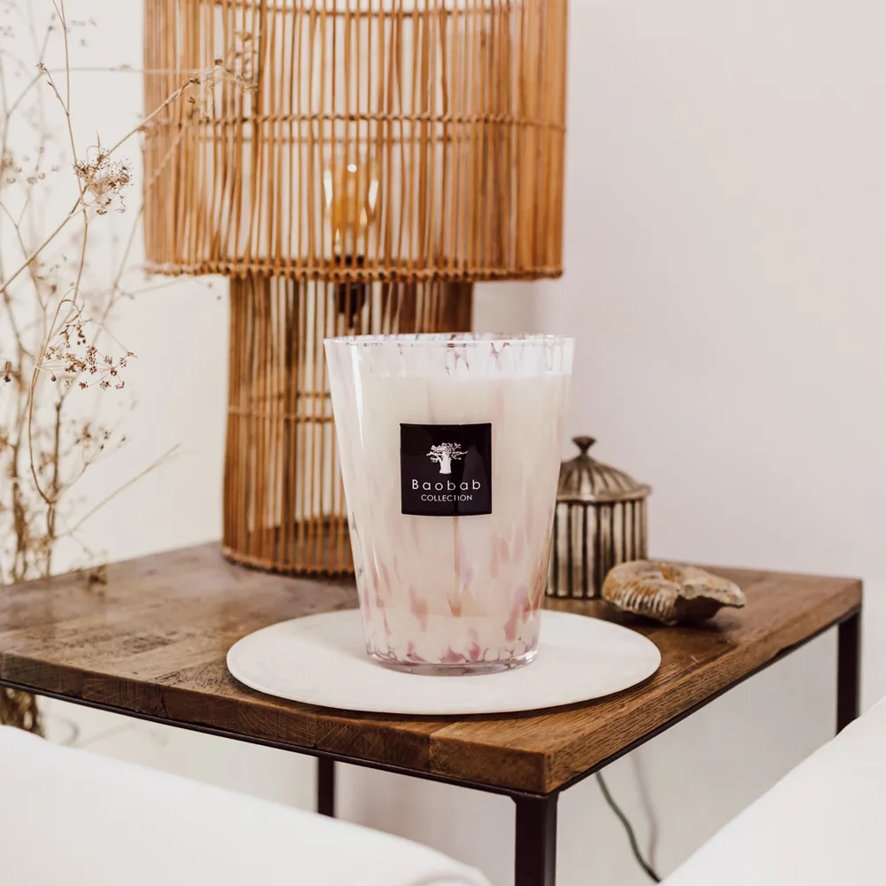 White Pearls Large Scented Candle - White, Glass