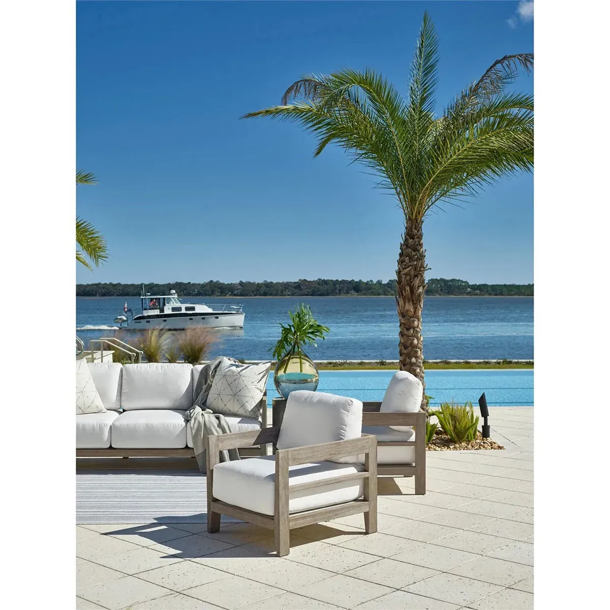 Aleia Outdoor Lounge Chair - Grey, Teak