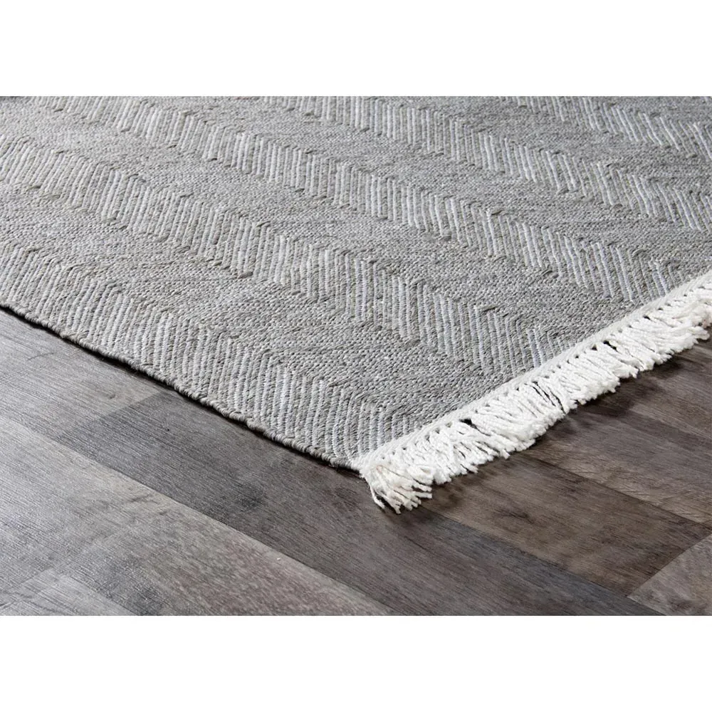 Amari Herringbone Patterned Indoor Outdoor Rug - Grey, Polypropylene