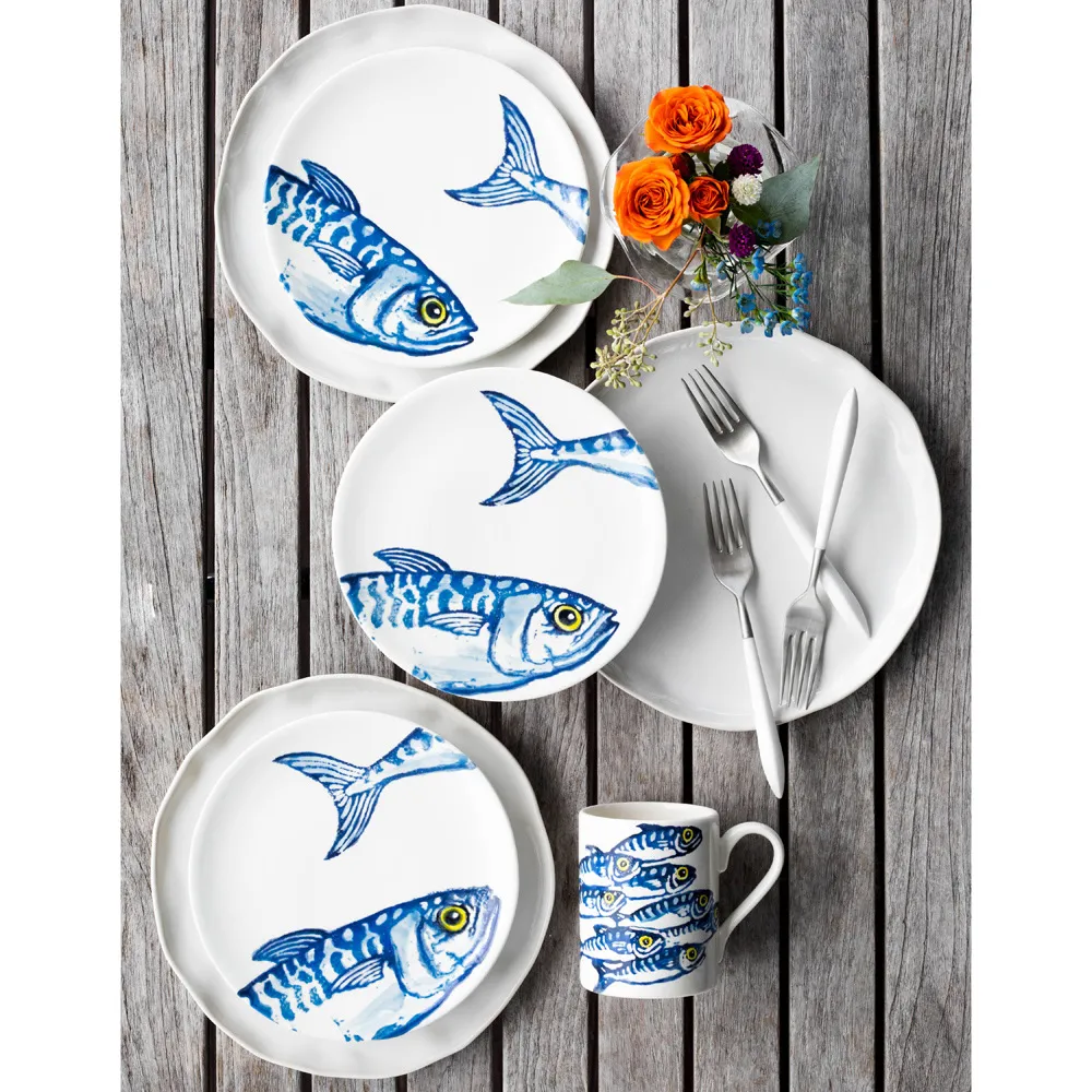 Ares 5 Piece Flatware Place Setting - White, Stainless Steel