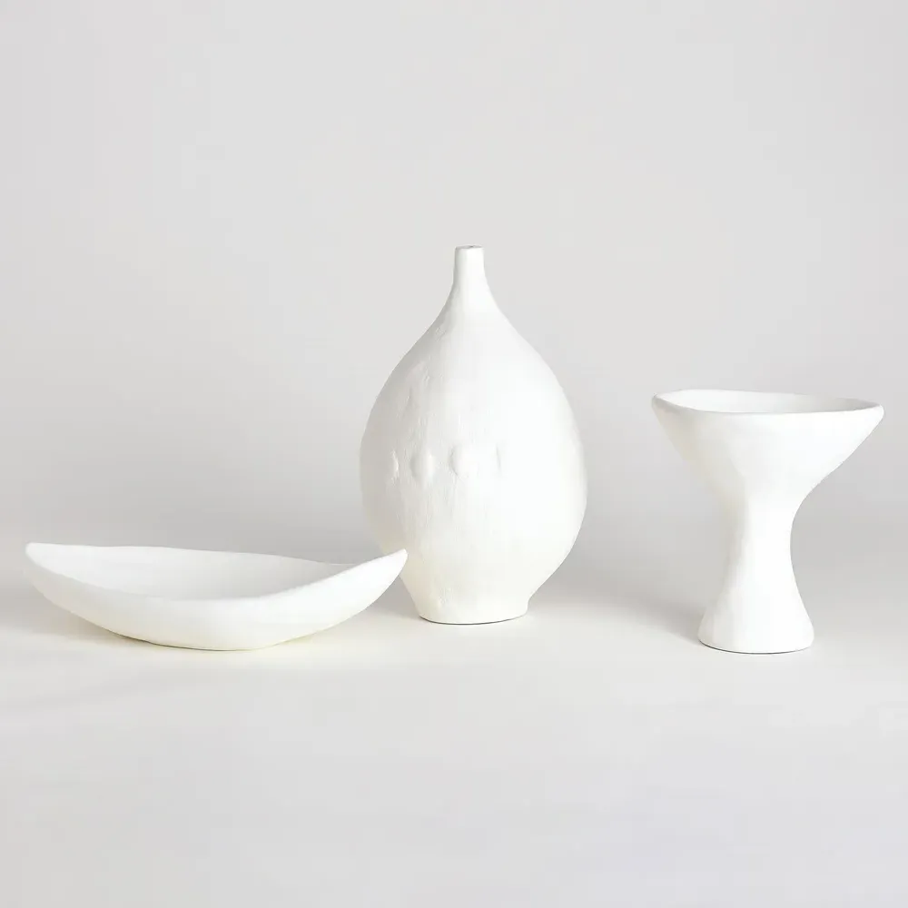 Areté Collection Low Bowl - White, Plaster