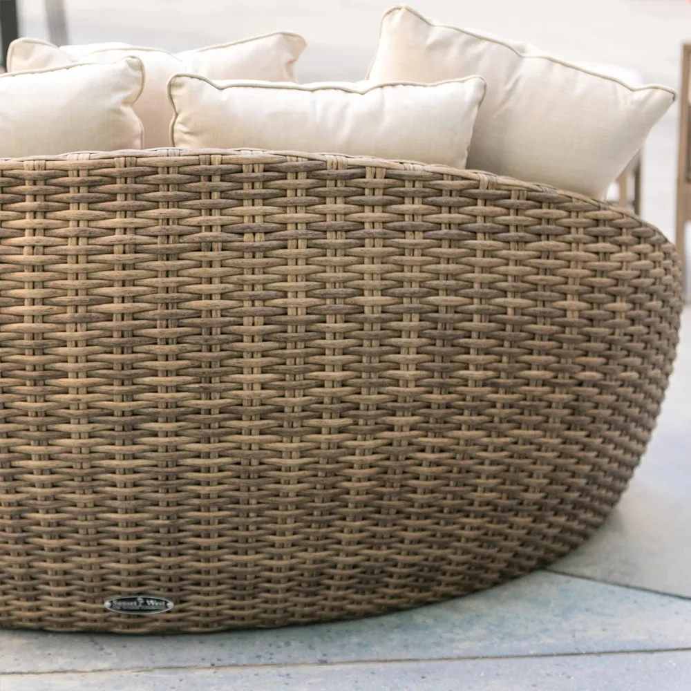 Aria Round Outdoor Daybed - Beige, Aluminum