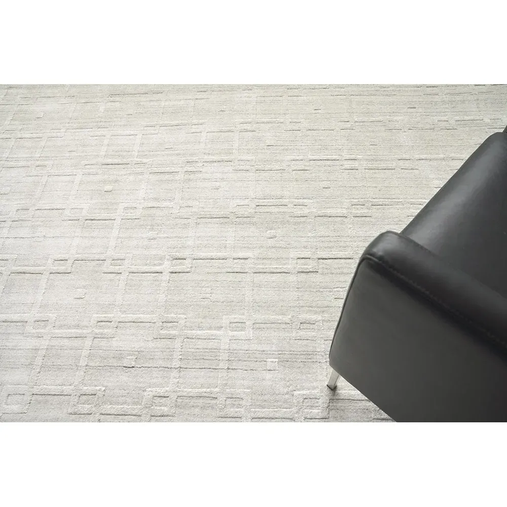 Aurora Textured Solid Rug - White, Wool