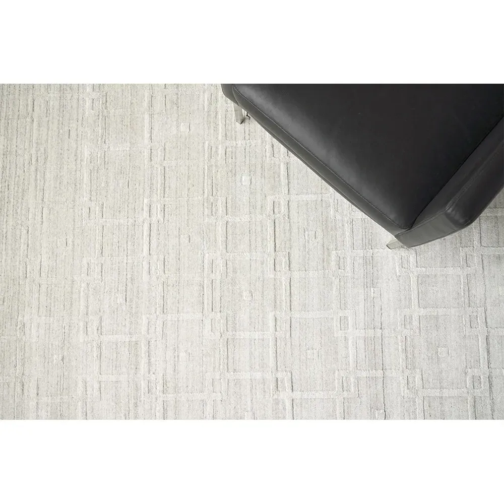 Aurora Textured Solid Rug - White, Wool