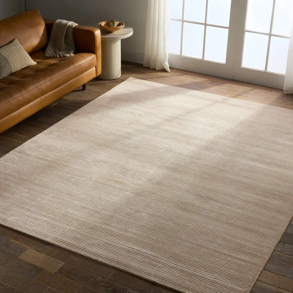 Belle Wool Rug Sample - White