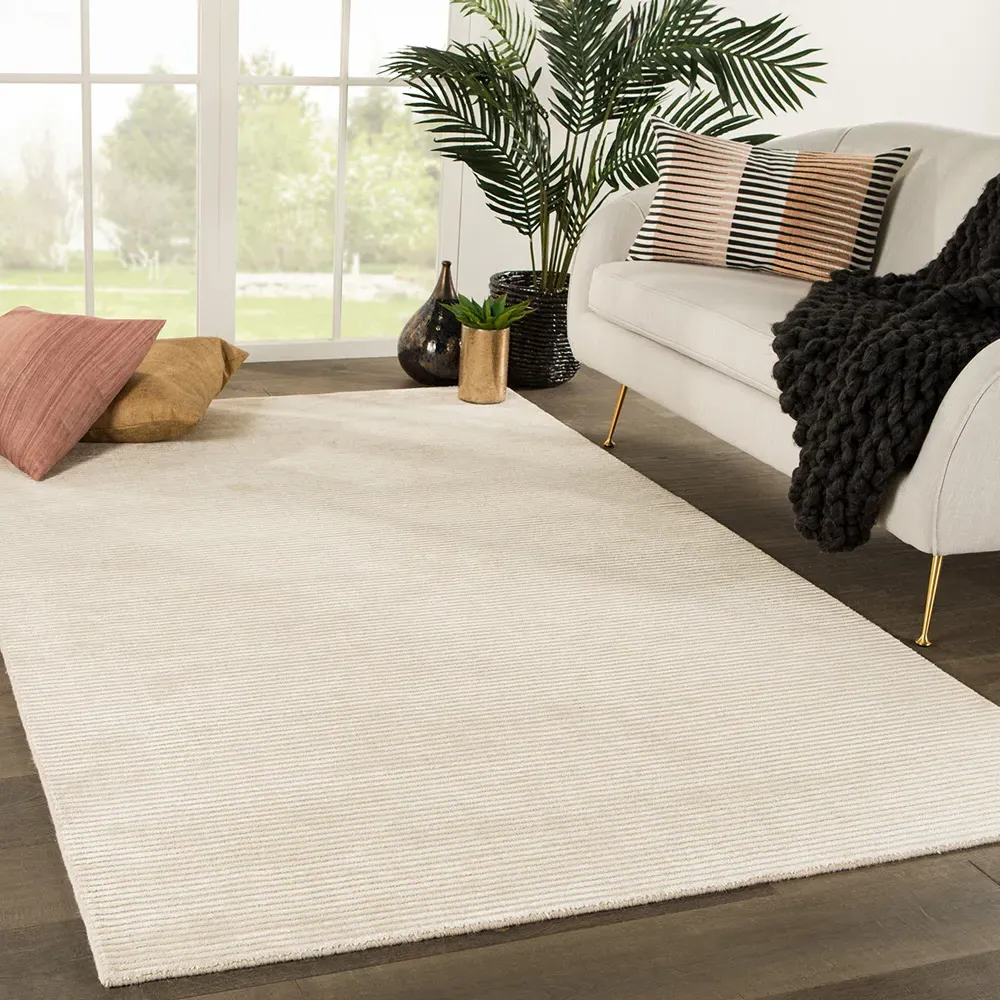 Belle Wool Rug - White