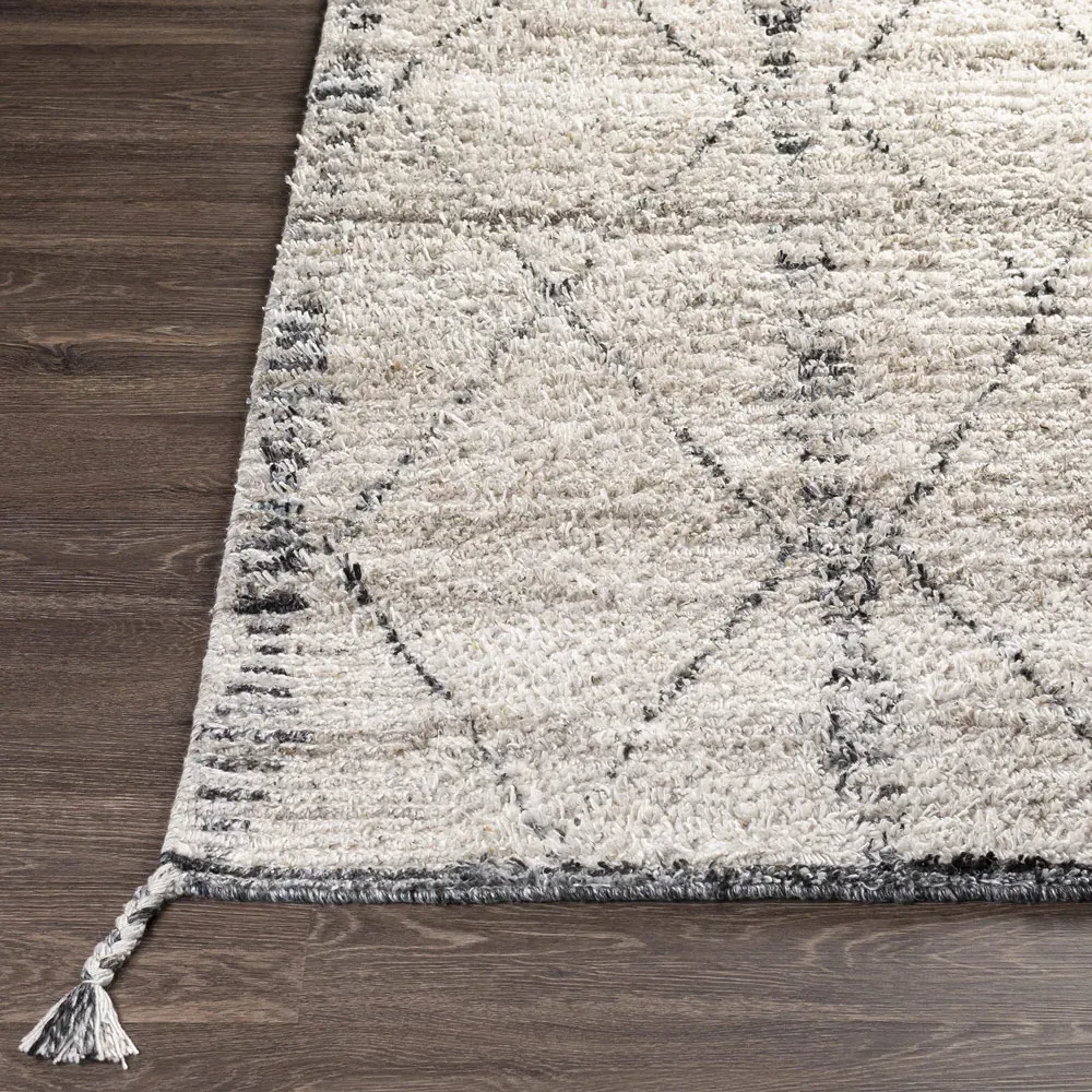 Blanca Diamond Shag Indoor Outdoor Hand Knotted Rug - Beige