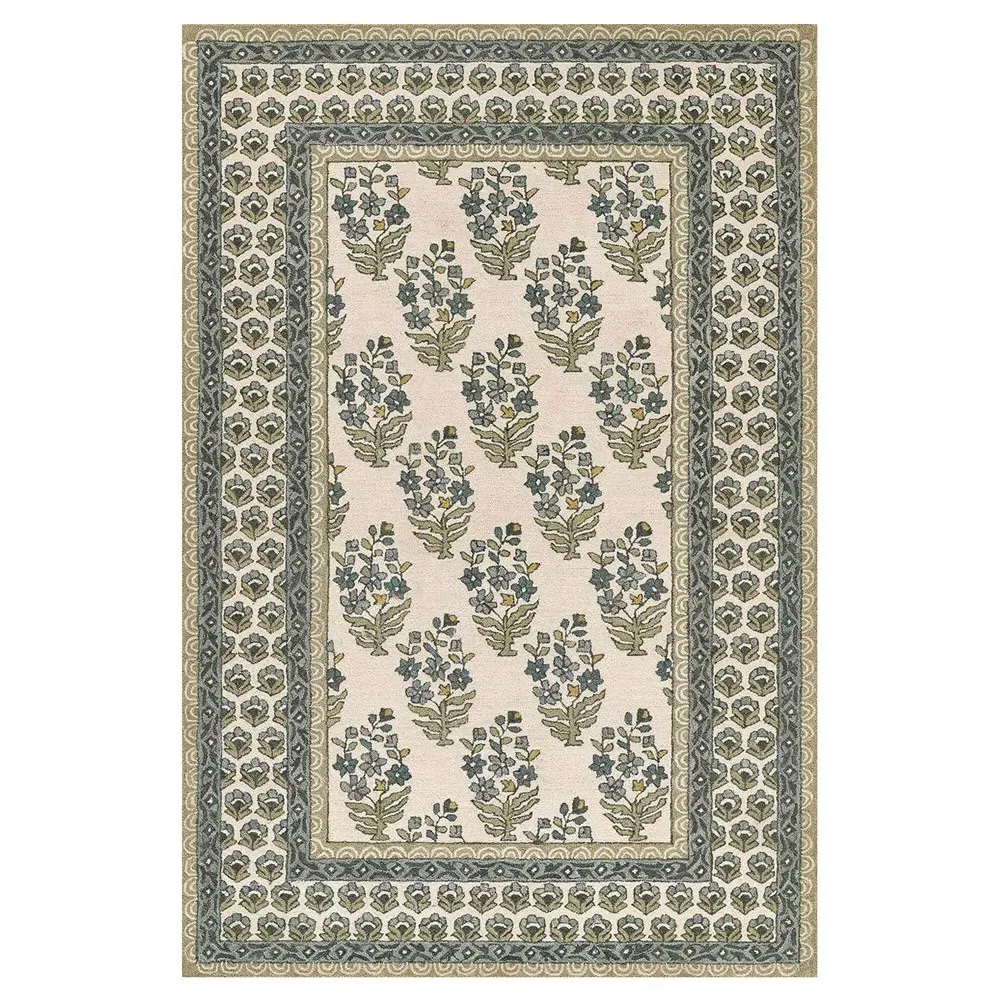 Cailee Floral Patterned Rug - Green, Wool