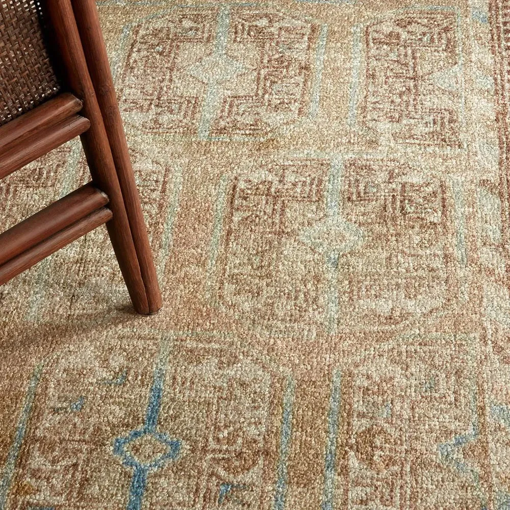 Caisan Oriental Patterned Rug - Beige