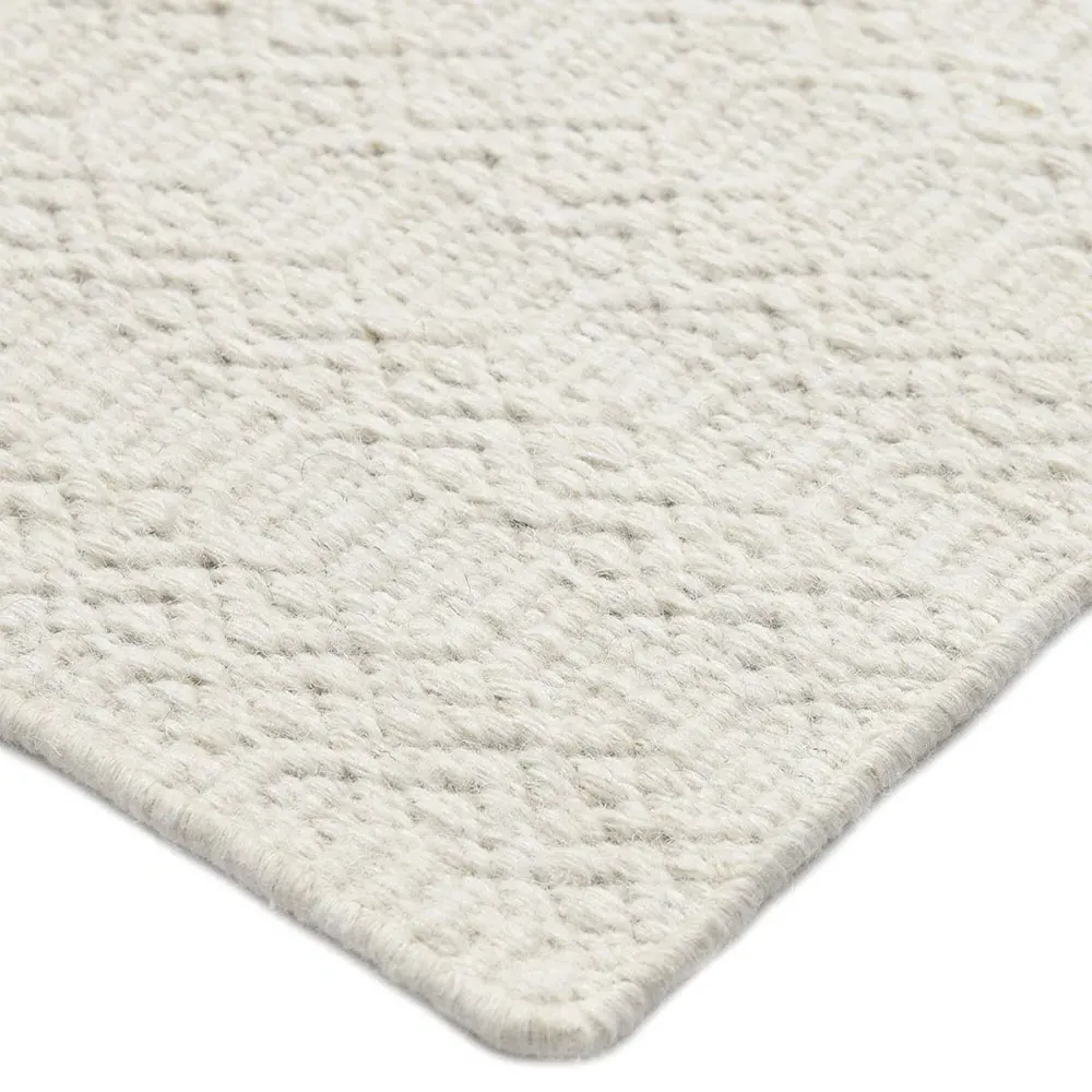 Carys Diamond Patterned Rug - White, Wool