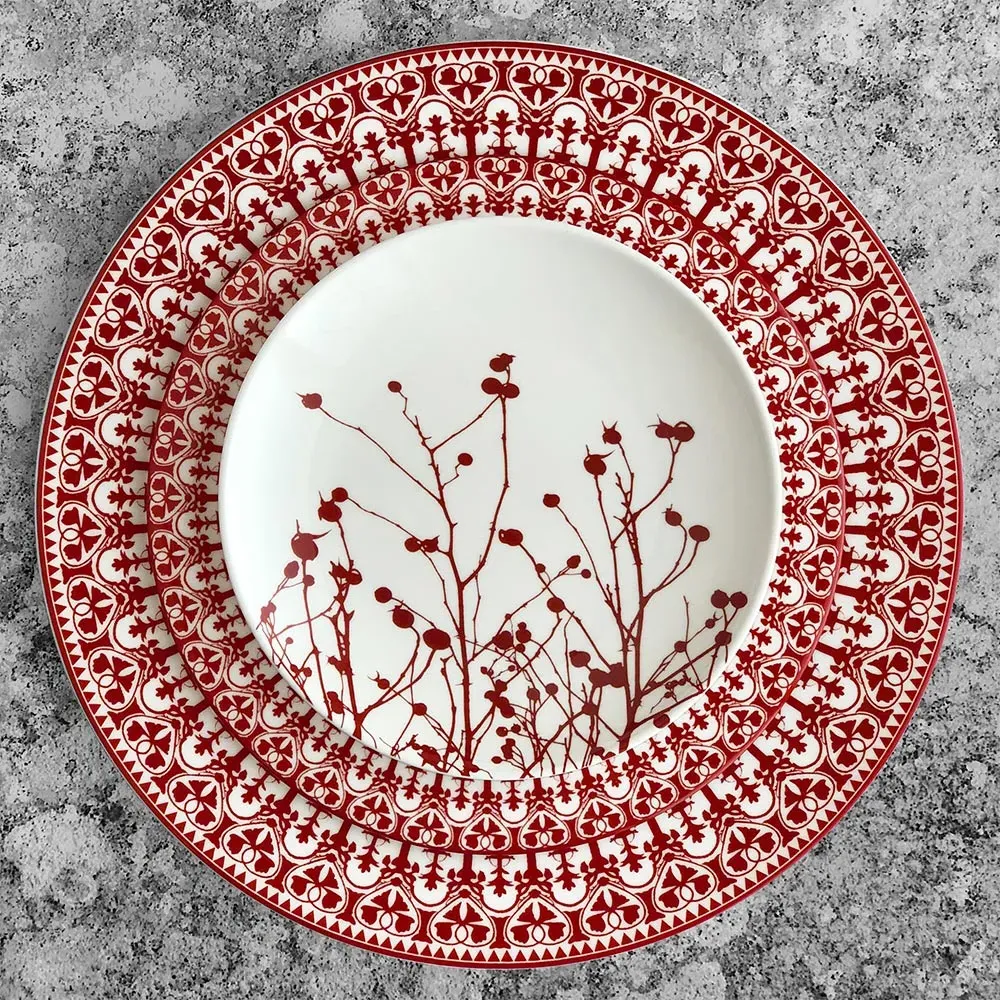 Casablanca Dinner Plate - Crimson, Porcelain