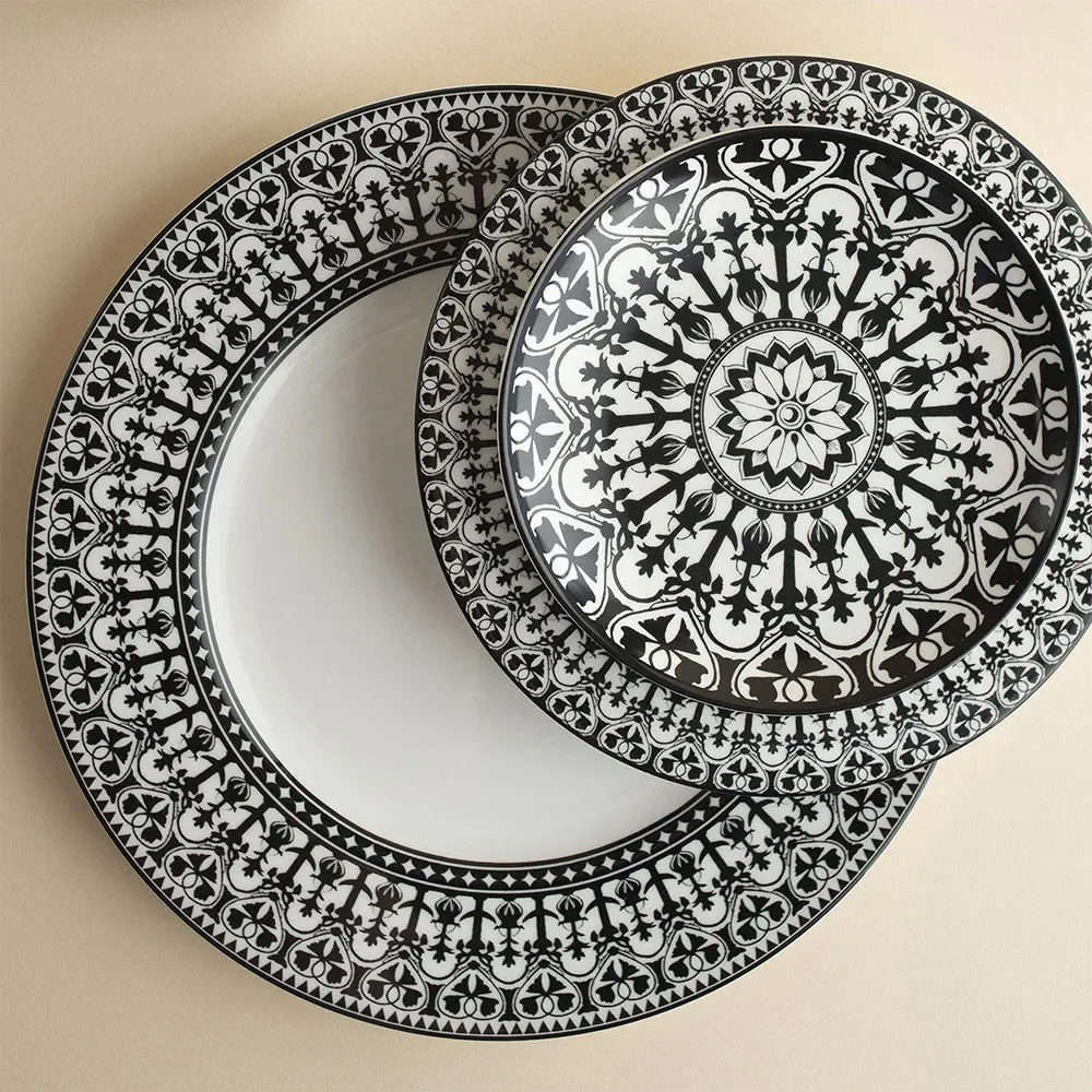 Casablanca Salad Plate - Black, Porcelain