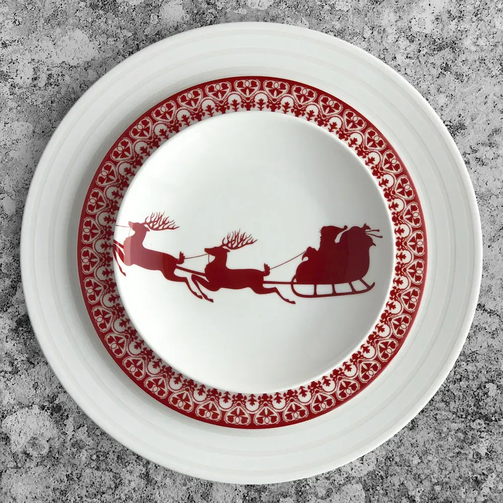 Casablanca Salad Plate - Crimson, Porcelain