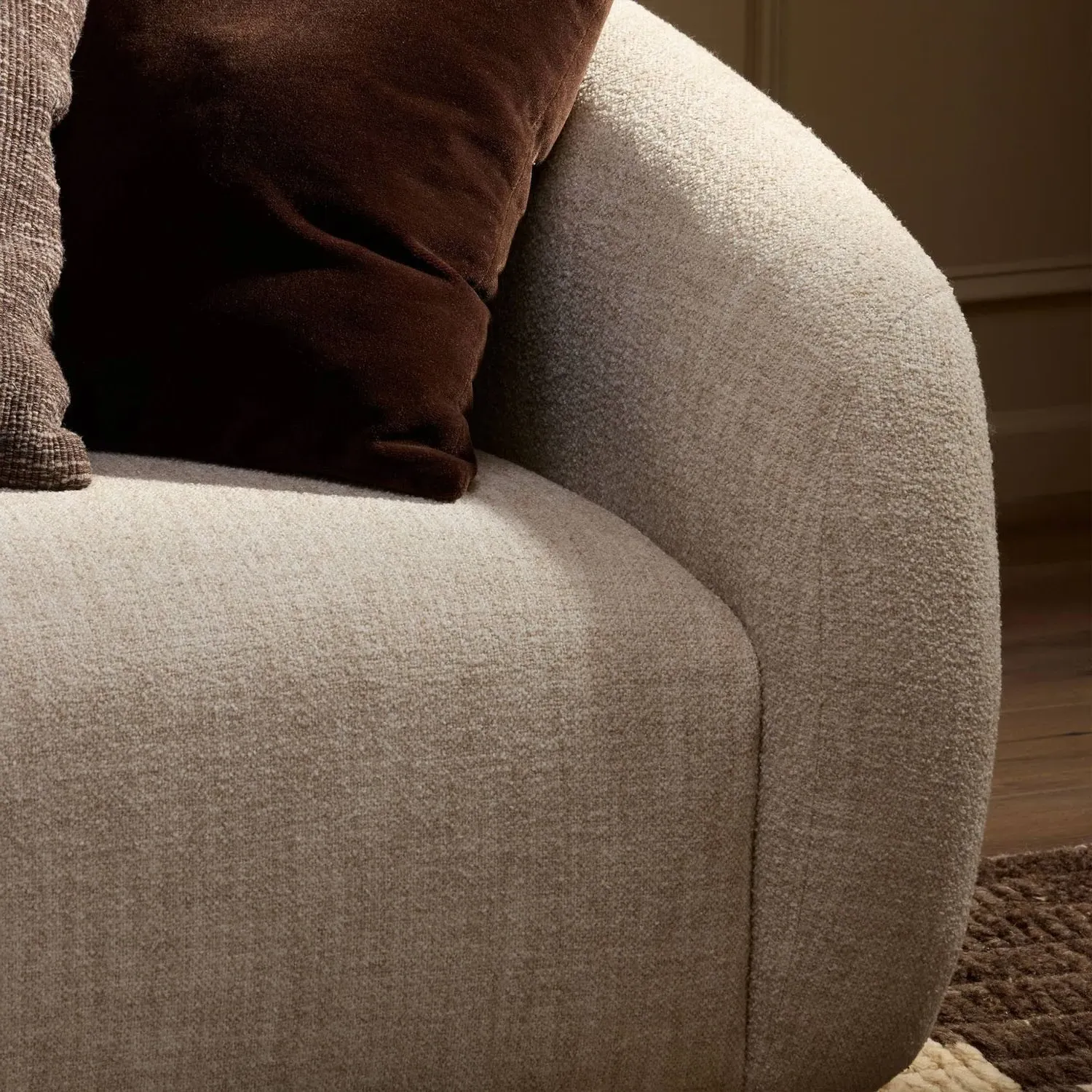 Channing Curved Sofa - Yuma Cream