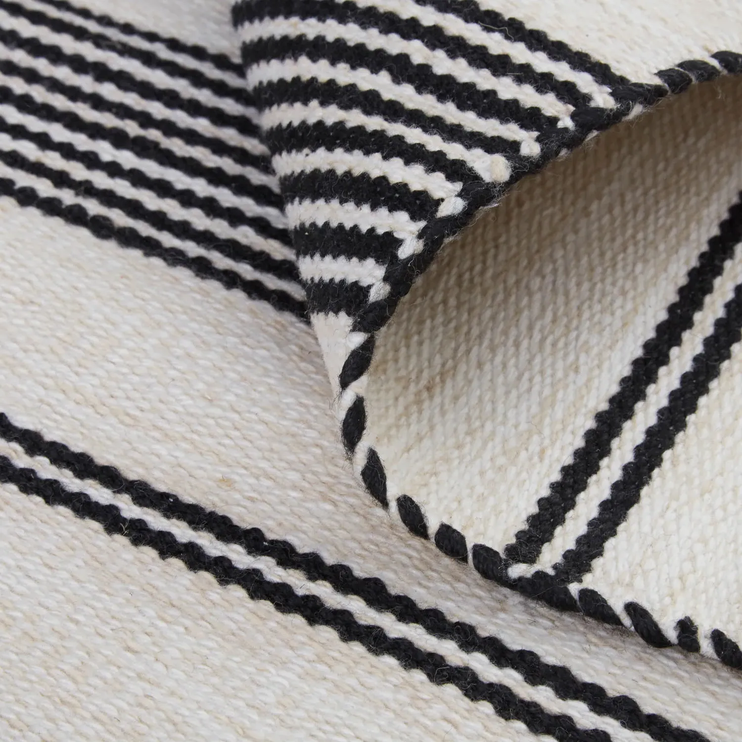 Claude Striped Indoor Outdoor Rug - Black, PET