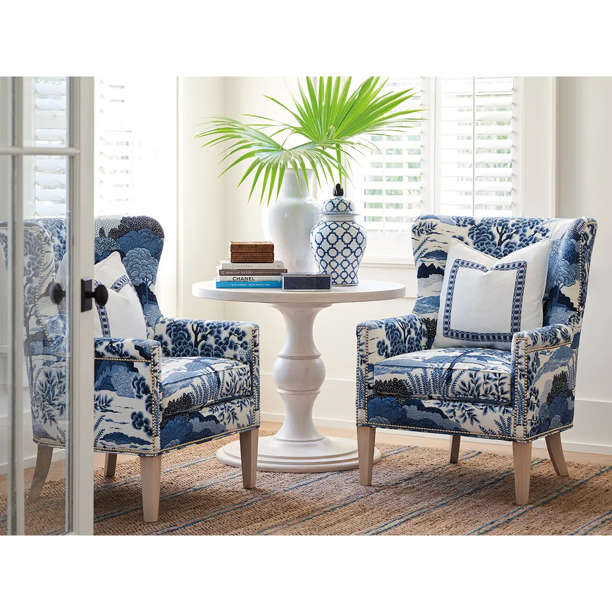 Corona Round Center Table - Whitewash, Wood