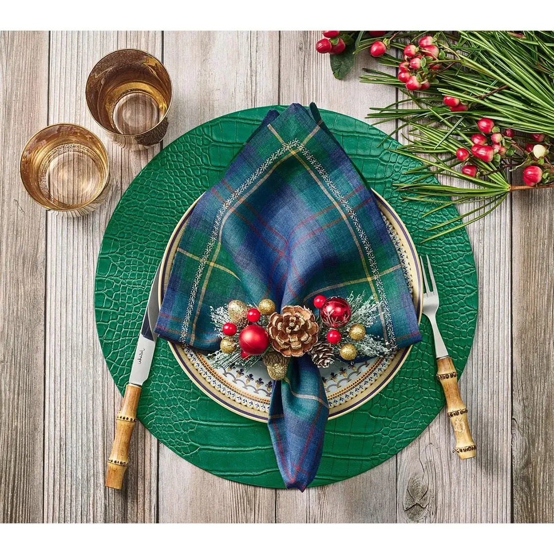 Croco Round Placemat Set of 4 - Emerald, Polyurethane