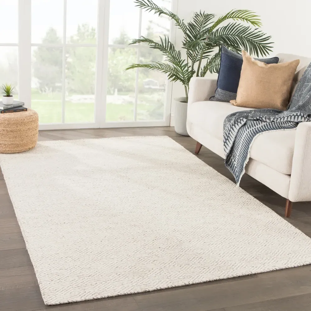 Daren Diamond Patterned Rug - White, Wool