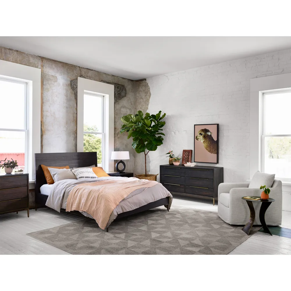 Dayana Swivel Arm Chair - Ivory, Eucalyptus Plywood