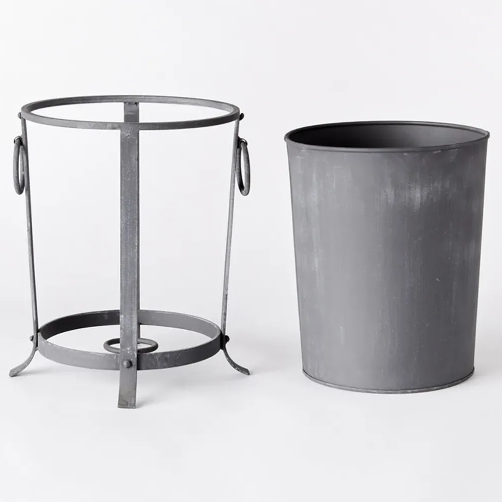 Declan Round Pot Planter Small - Black, Iron