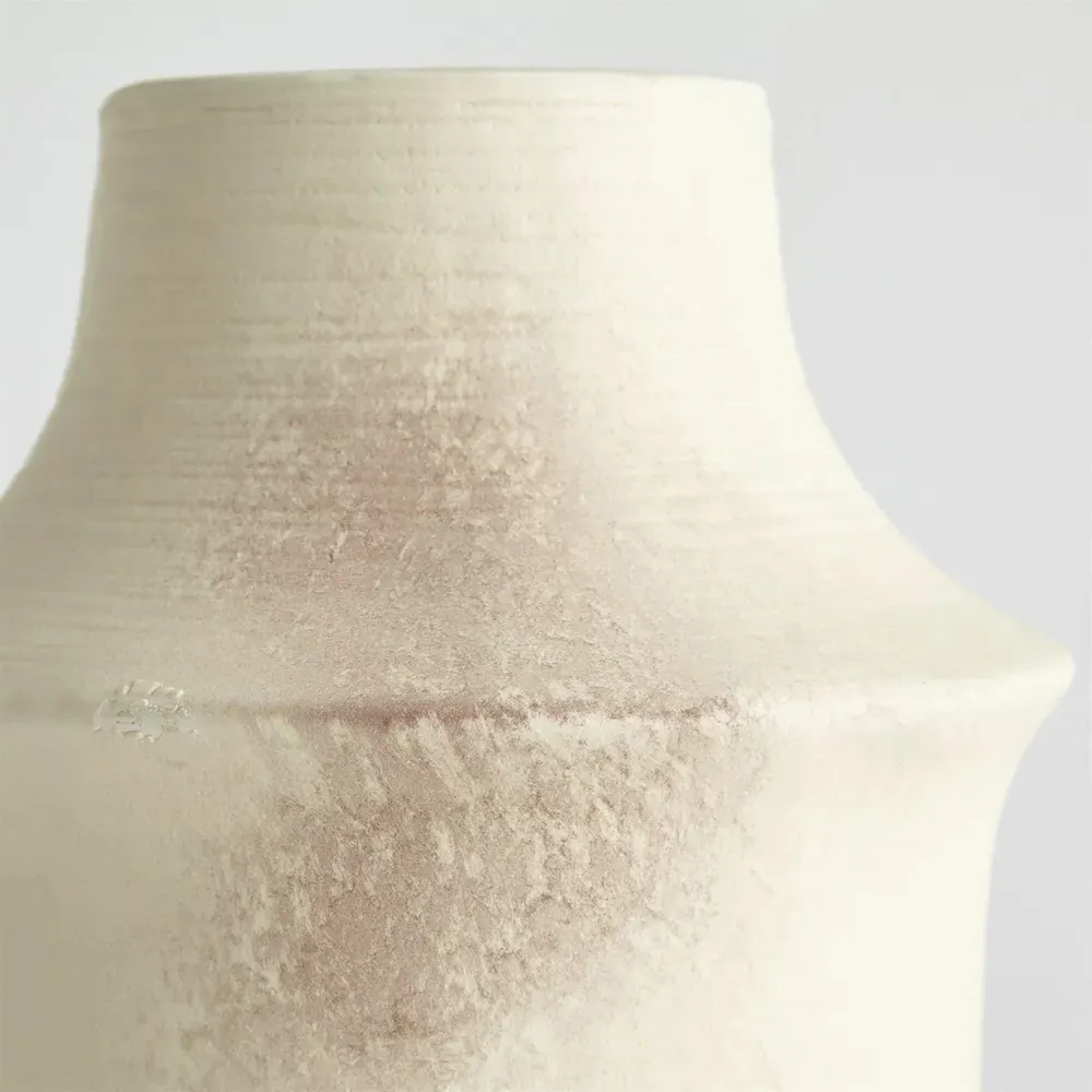 Delphine Short Table Vase - Cream, Ceramic