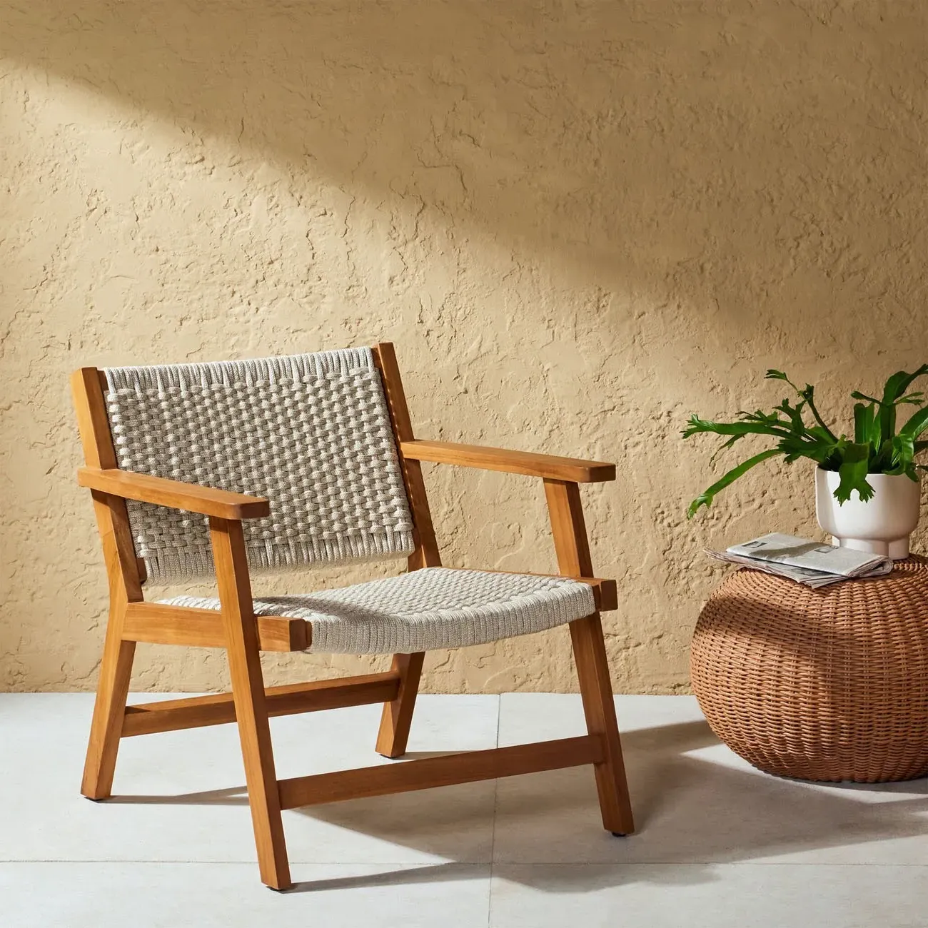 Dion Outdoor Arm Chair - Light Brown, Teak
