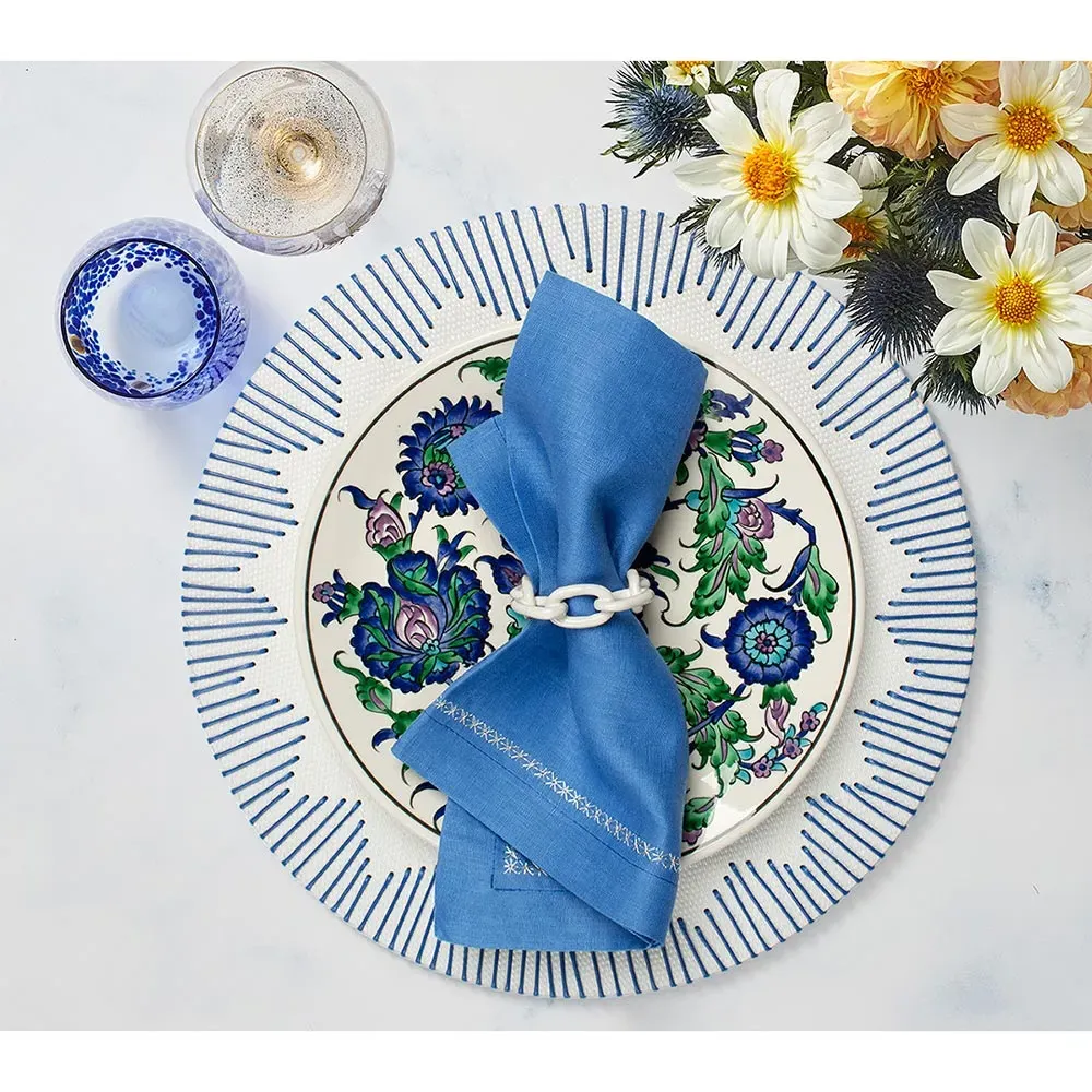 Dream Weaver Chevron Border Placemat Set of 4 - White, Blue