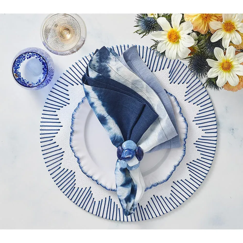 Dream Weaver Chevron Border Placemat Set of 4 - White, Blue