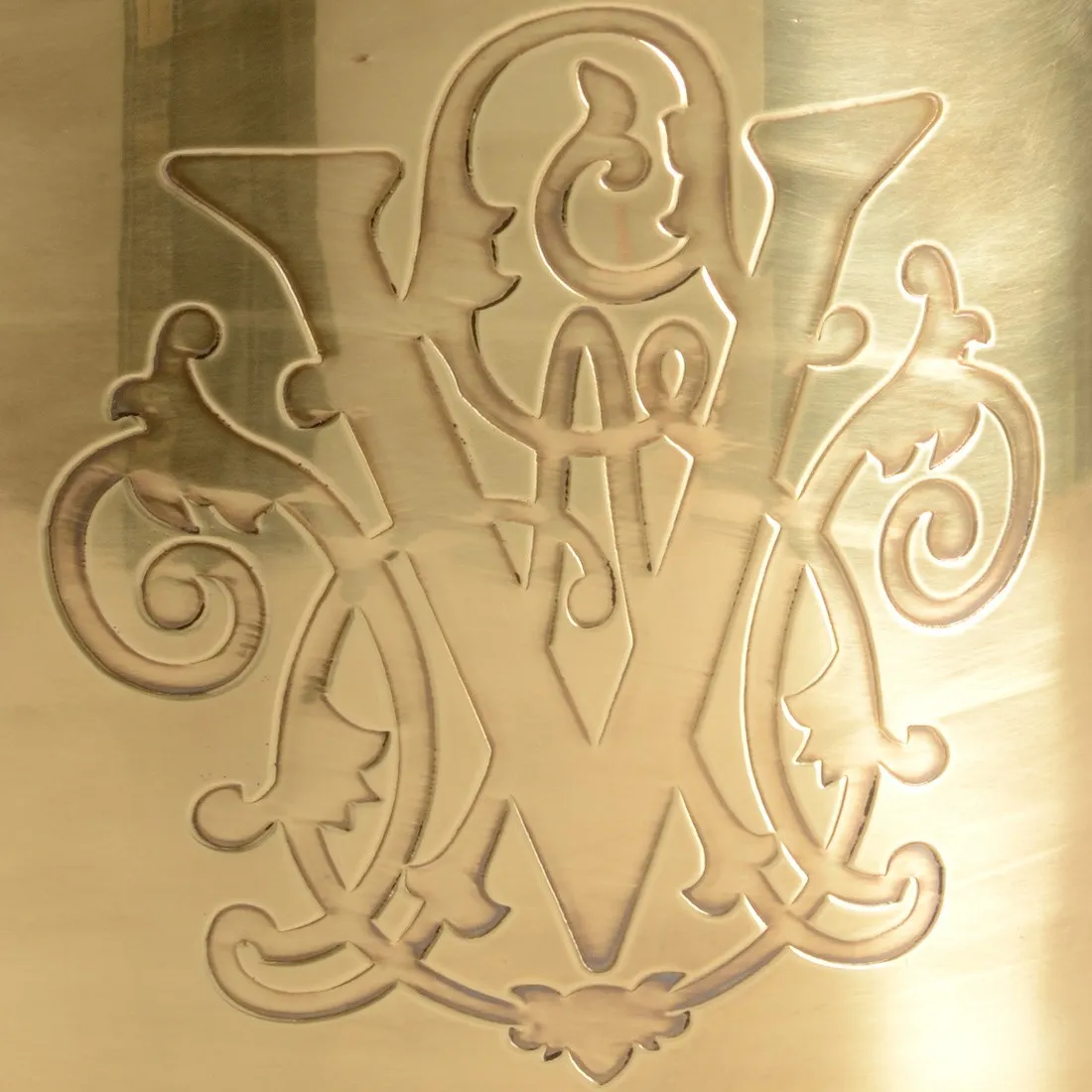 Eliott Wine Chiller - Gold, Brass