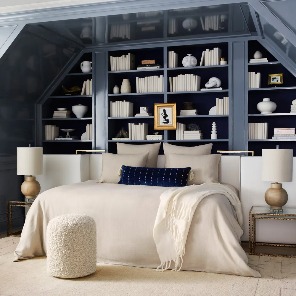 Ezekiel Round Pouf with Removable Cover - Cream, Boucle