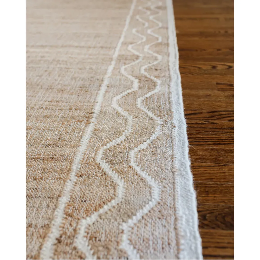 Fineas Patterned Jute Rug - Natural